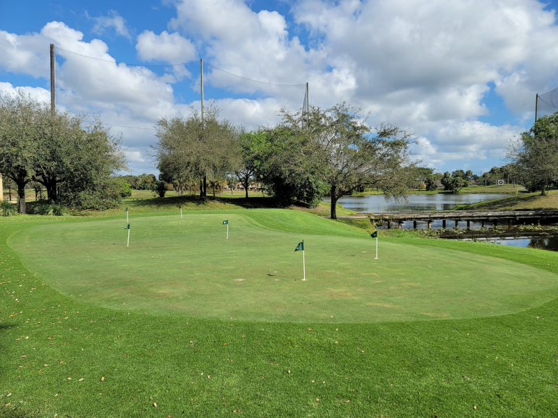 Davie Golf Club | Practice Facilities - Davie Golf Club Practice Green (Image #1)